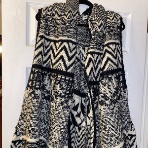 Abercrombie & Fitch sweater “vest” cape kimono